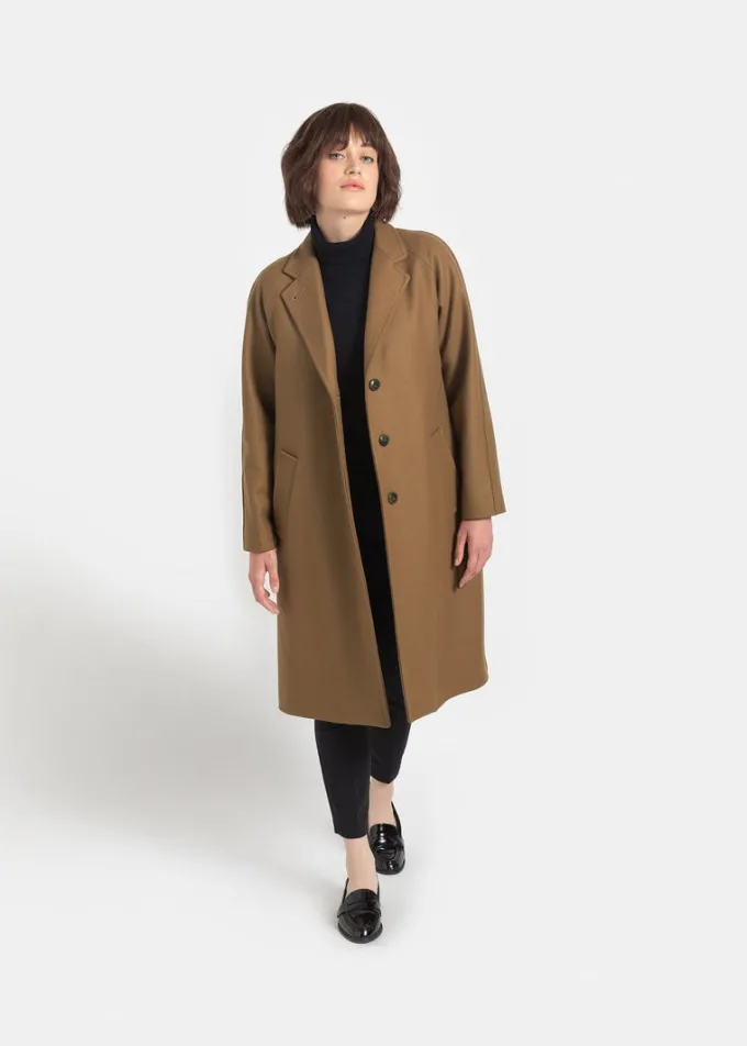 Overcoats*Gloverall Women's Chesterfield Refined Overcoat Camel